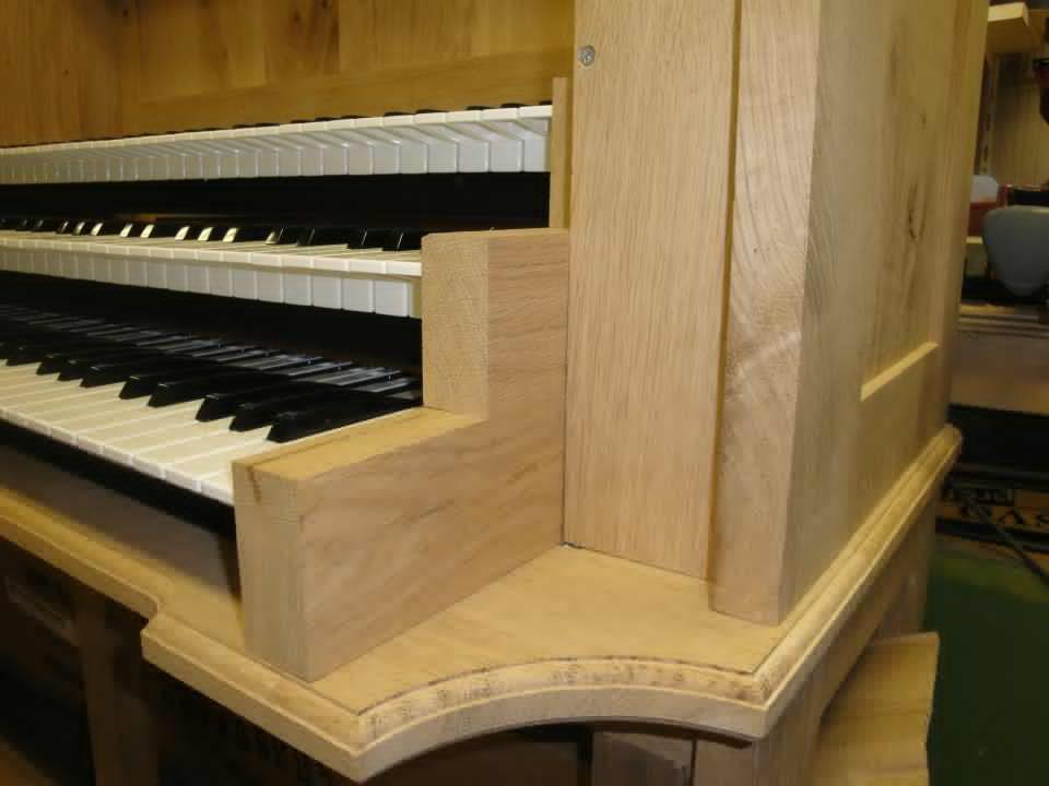 hoek detail met klavieren.